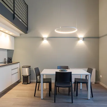 Broletto - By Myhomeincomo Apartament *